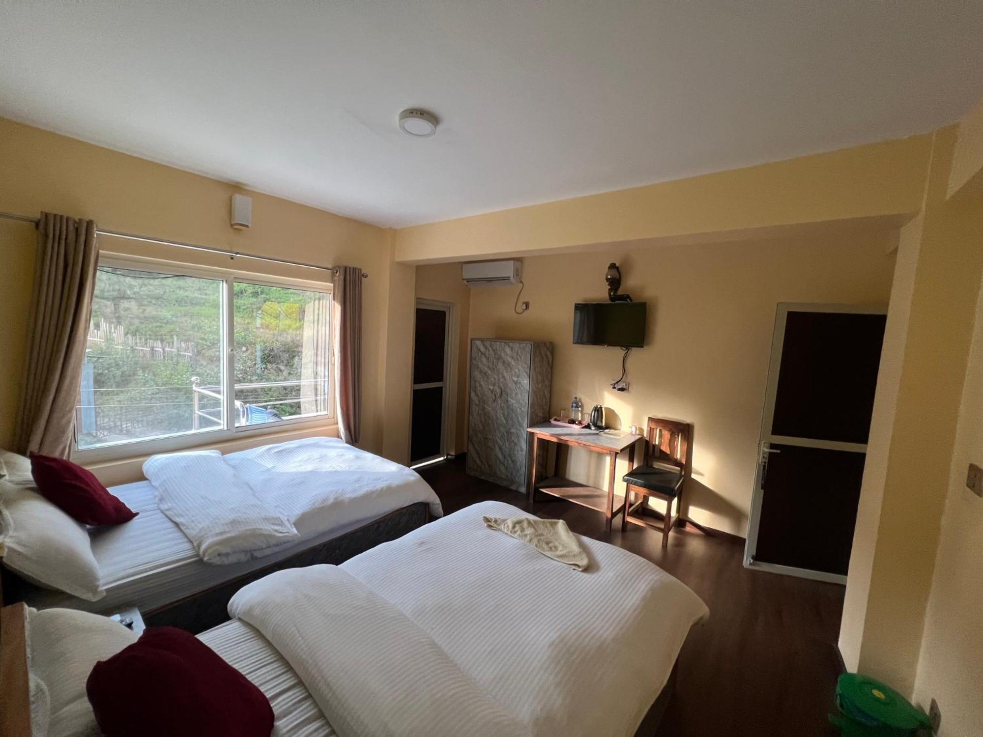Village View Hotel